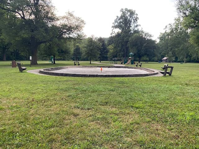 South Mastick Picnic Area - Image 2