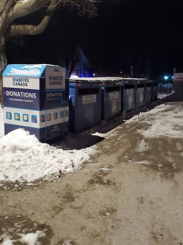 Recycling depot - Image 1