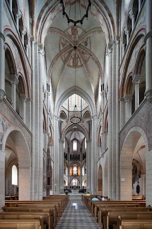 Limburg Cathedral - Image 3