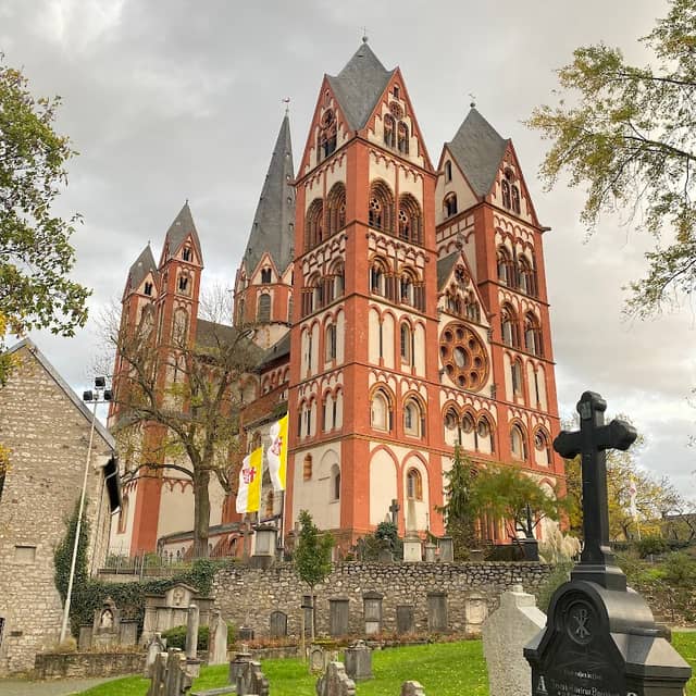 Limburg Cathedral - Image 2