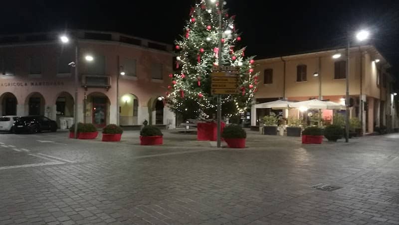 Piazza Giuseppe Garibaldi - Image 1