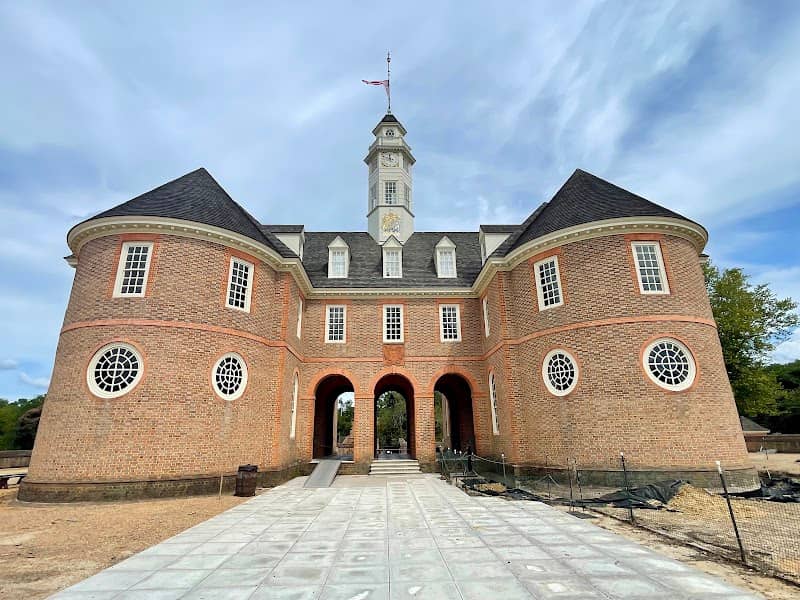 Capitol - Image 1