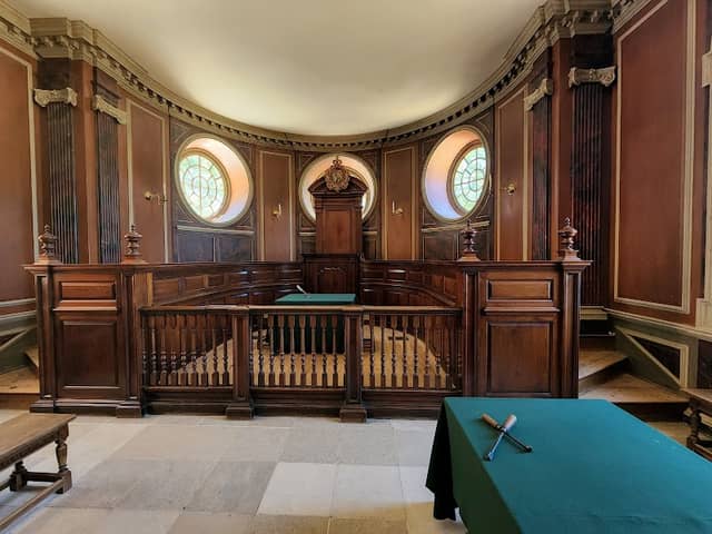 Capitol - Image 2