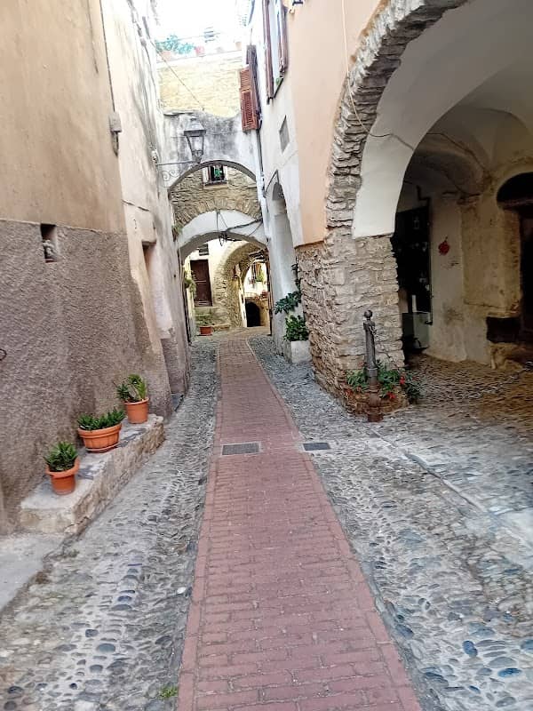 Piazza del Castello - Image 2