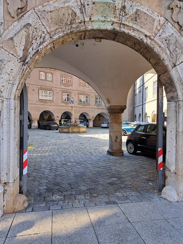 Hildegard-Brunnen, Ulm (1) - Image 2