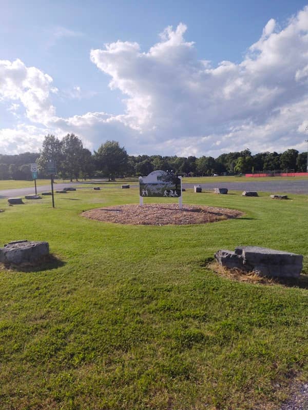 Mountain View Park - Image 1