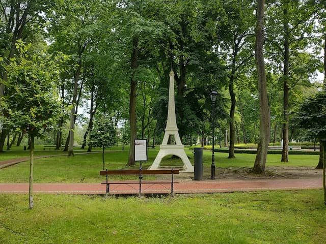 Park World Cultures - Image 1