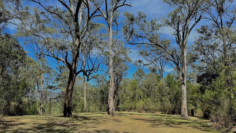 Roxana Road Reserve - Image 2