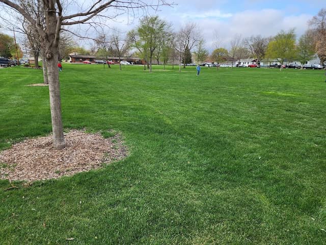 Edina Memorial Park - Image 1
