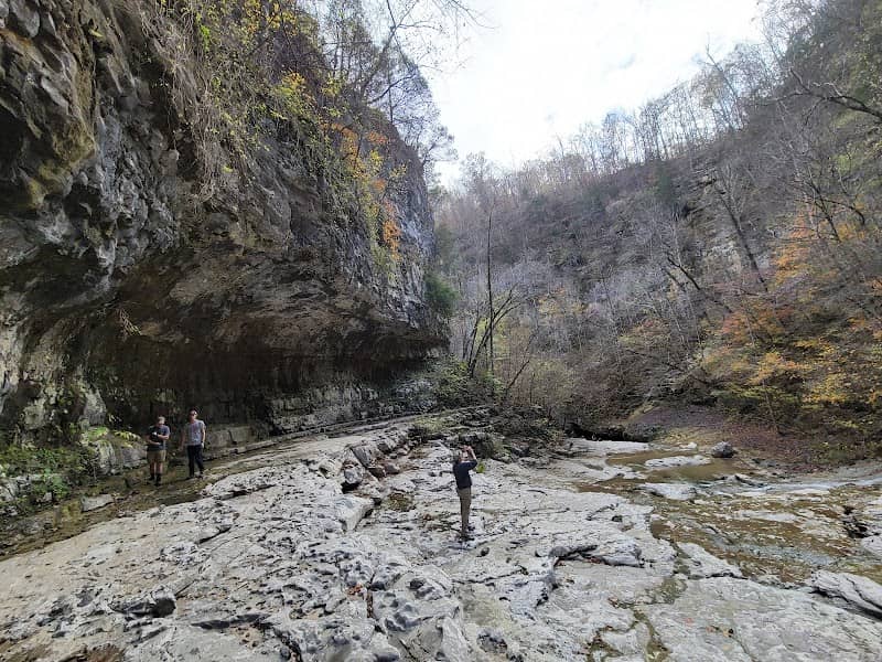 Walls of Jericho Alabama HikingTrailhead - Image 1