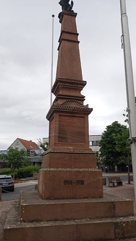 Hünfeld Ehrenmal für die Gefallenen - Image 2