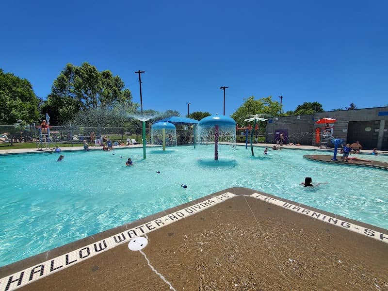 Lakeview Water Park - Image 1