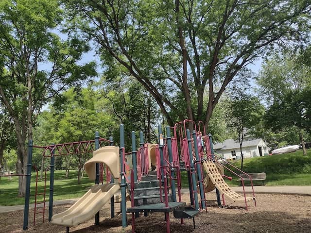 George Lundberg Park - Image 1