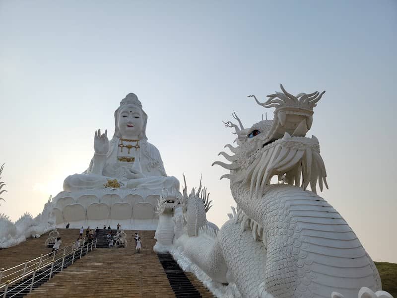 Wat Huay Pla Kang - Image 2