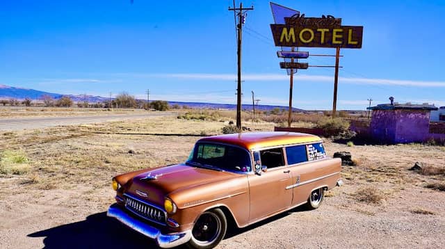 Old Bluewater Motel - Image 2