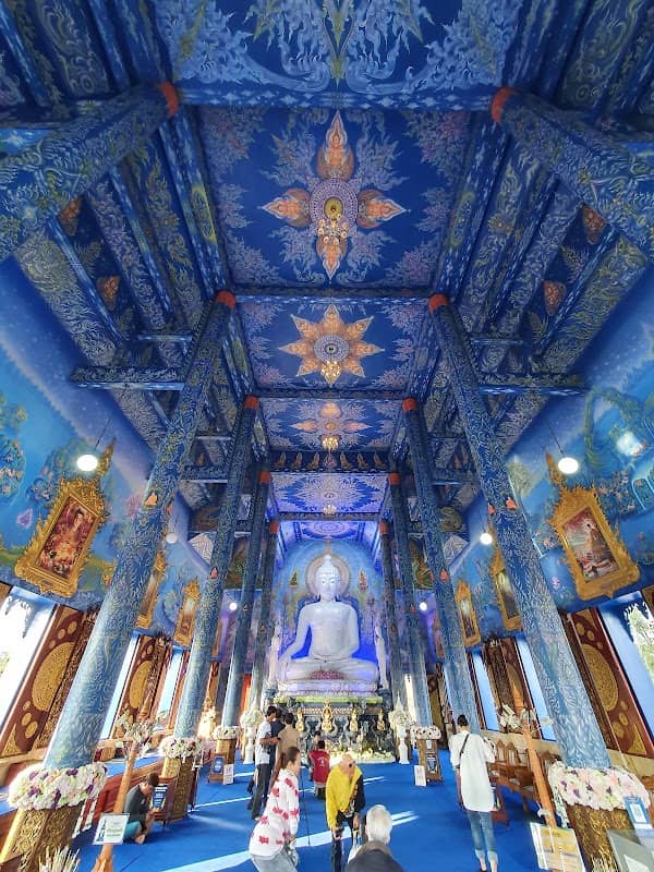 Rong Suea Ten Temple - Image 2