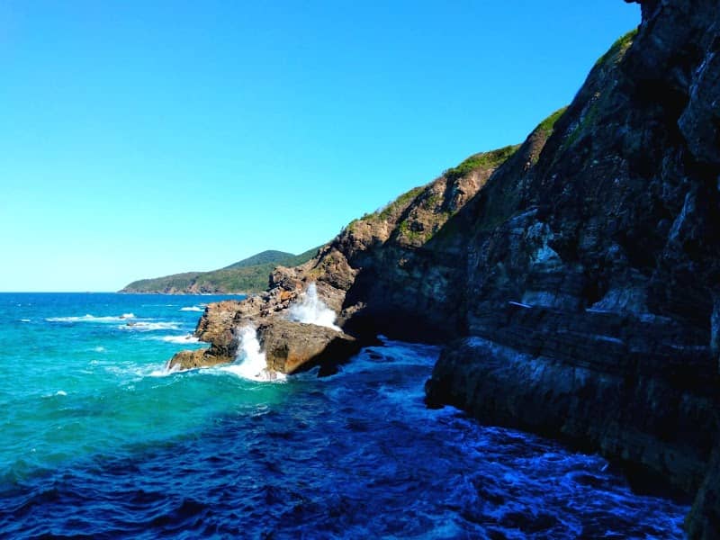 The Horseshoe Rock - Image 2