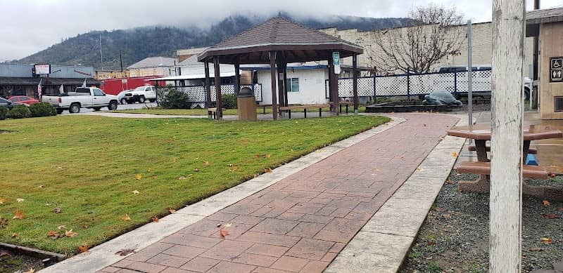 Riddle City Center Park Gazebo - Image 2