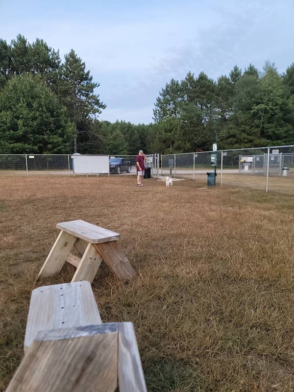 TOP Dog Park - Image 2