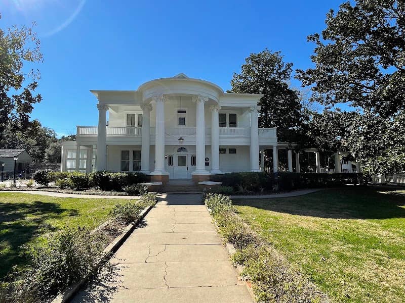 Fort Bend Museum - Image 1