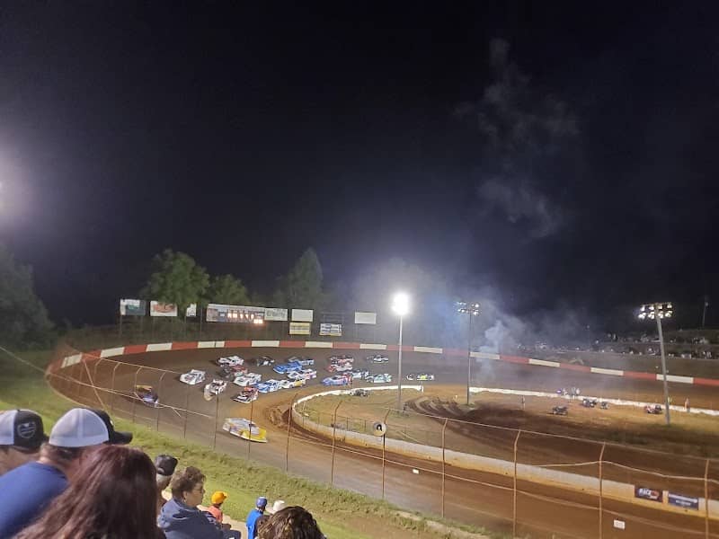 Crossville Speedway - Image 2