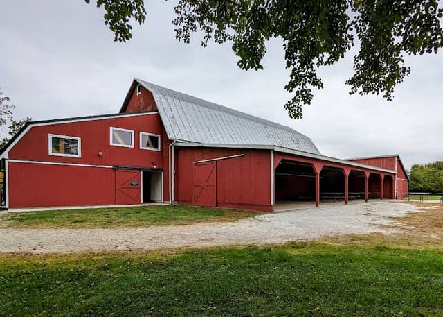 White Star Park: Barn & Historical Program Cabins - Image 1