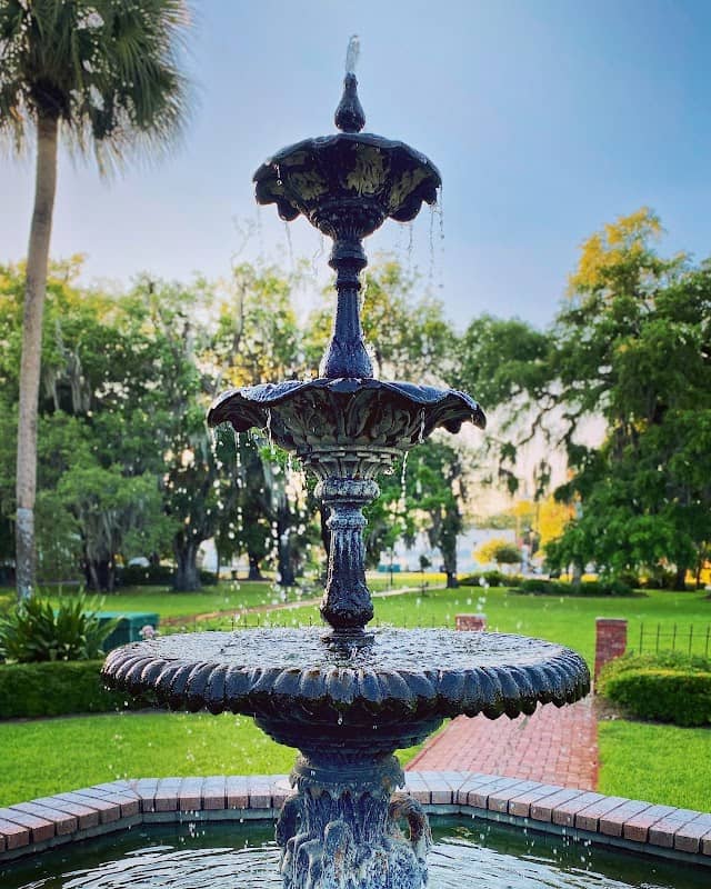 Hanover Square - Image 1