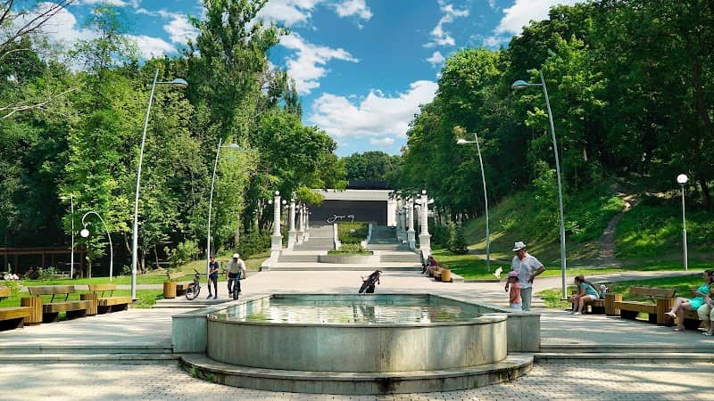 Voronezhskiy Tsentral'nyy Park Kul'tury I Otdykha - Image 2
