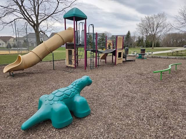 Faville Park - Image 2