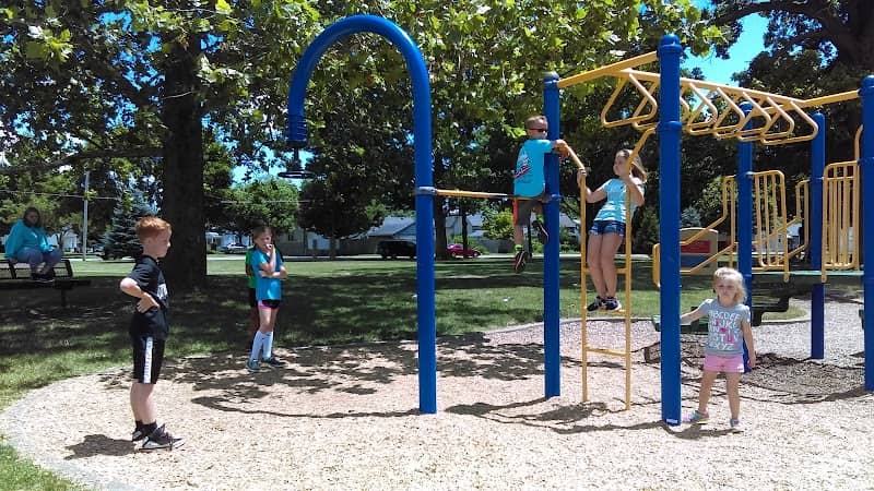 Shelbyville Parks & Recreation - Image 1