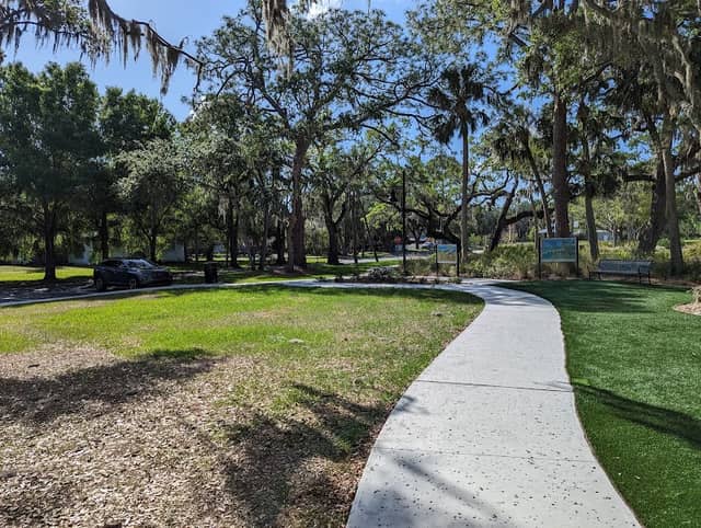 Manatee Mineral Spring Park - Image 1