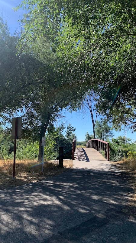 Oxbow Park - Image 1