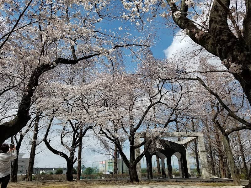 Kamishiba Central Park - Image 1