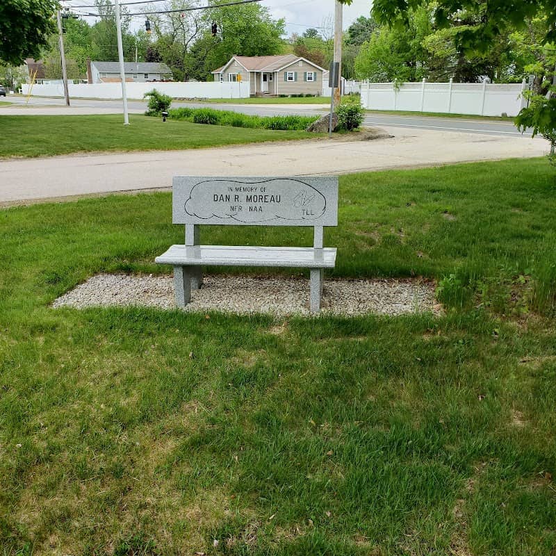 Nashua Pilot's Monument - Image 2