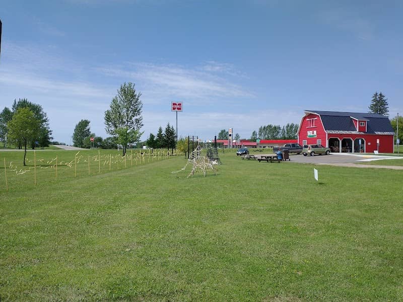 New York Mills Sculpture Park / The Barn - Image 1