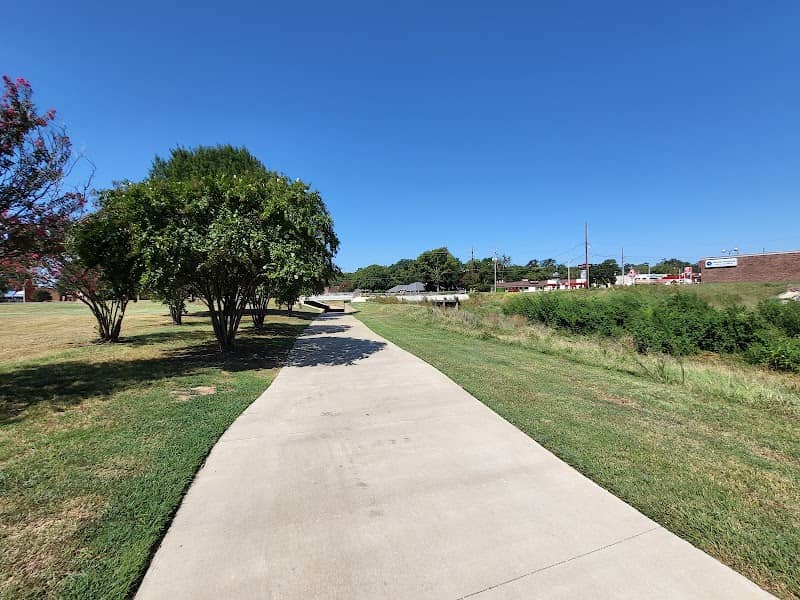 Guthrie Park - Image 2