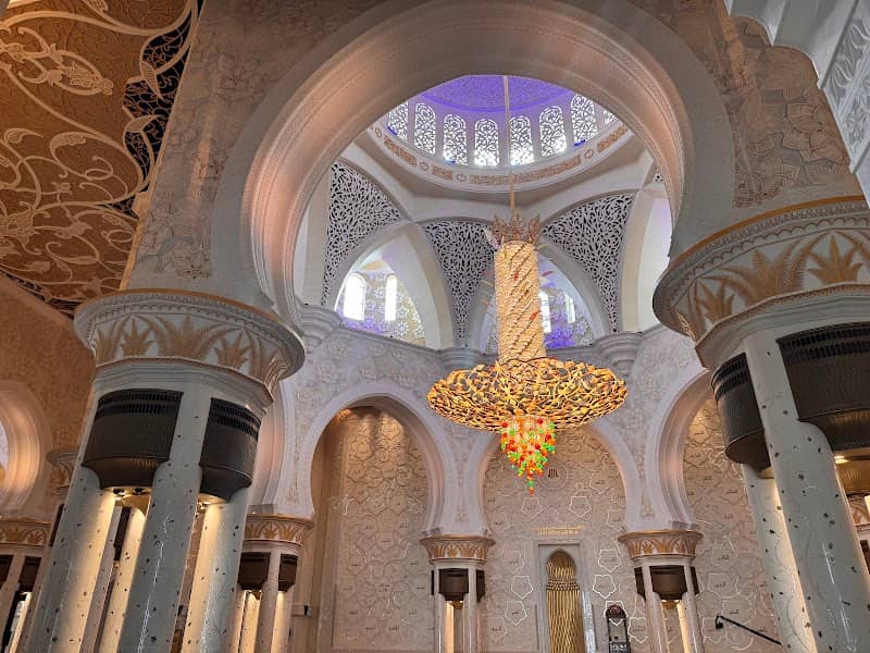 Grand Mosque lift - Image 2