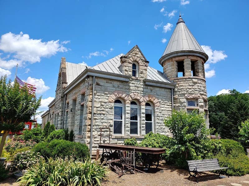 Fort Payne Depot Museum - Image 1