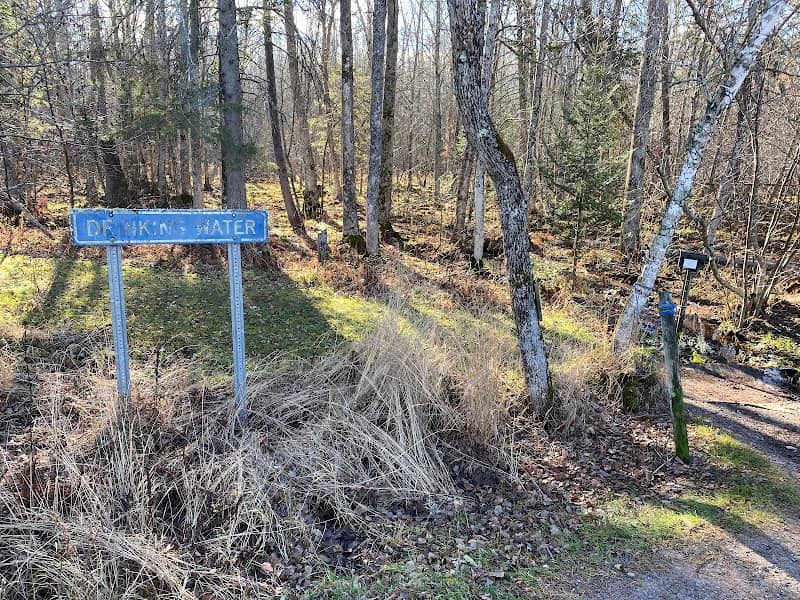 Artesian Well - Image 1