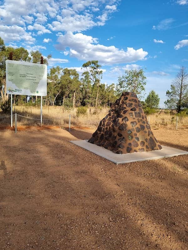 Geographic centre of NSW Cairn - Image 1