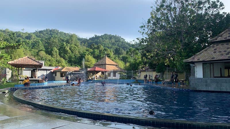 Saoka Papua Beach Resort - Image 1