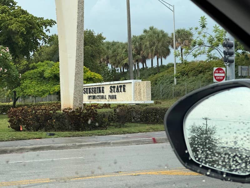 Sunshine State Arch - Image 2