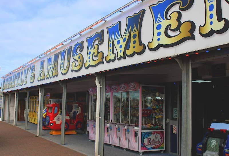 Knightly's Amusements - Image 1