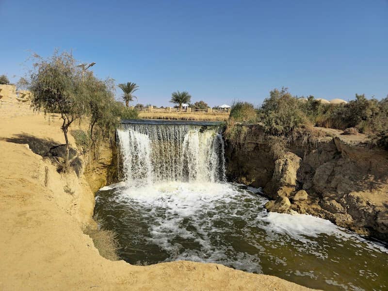 Wadi El Rayan Fayoum Falls - Image 1