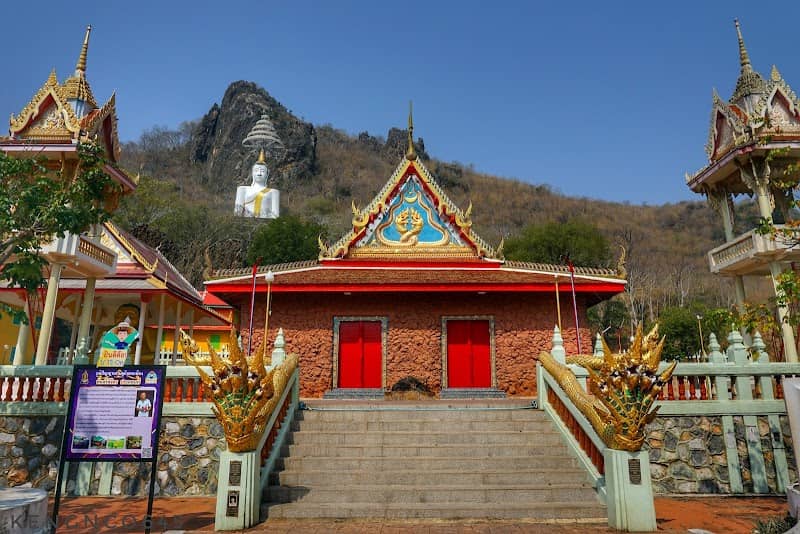 Wat Siri Chanthanimit Worawihan (Wat Khao Phra Ngam) - Image 1