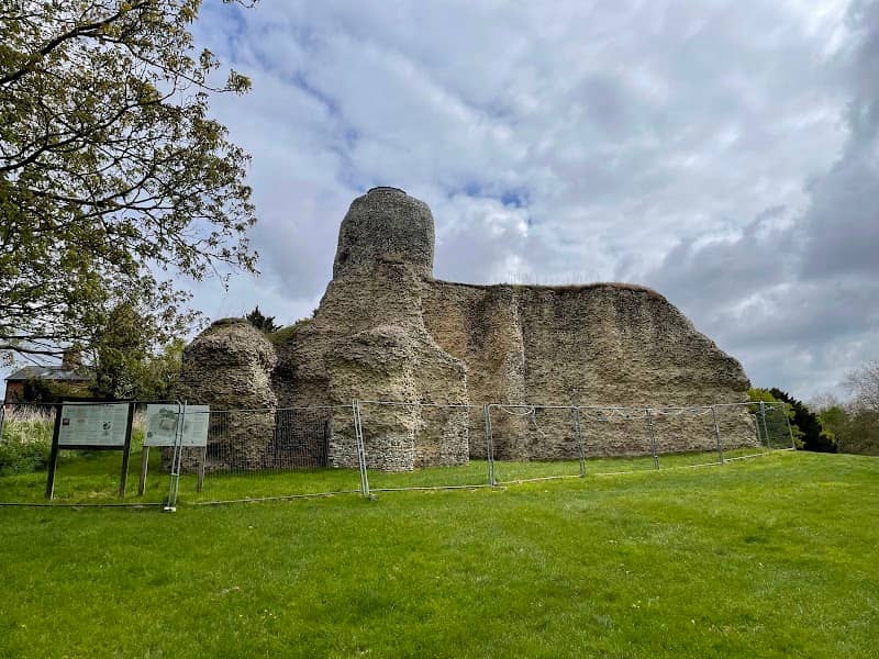 Walden Castle - Image 1