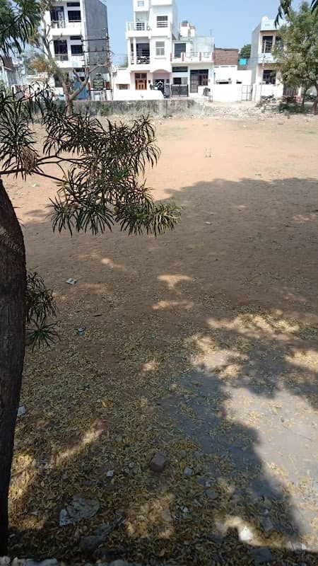 Dwarikapuri Park - Image 1