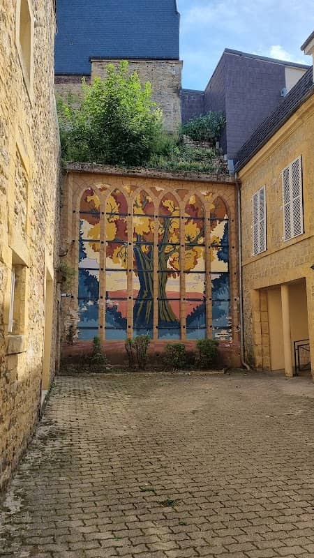 Street art - arbre - Image 1