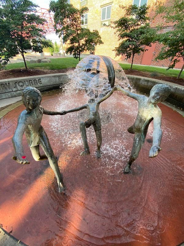 brackenbury square - Image 2