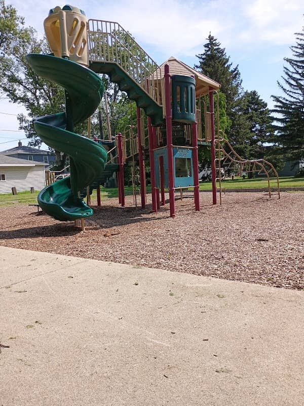Garfield Park - Image 1